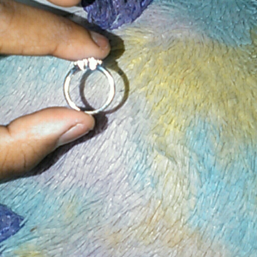 Promise ring - Picture 3 of 4